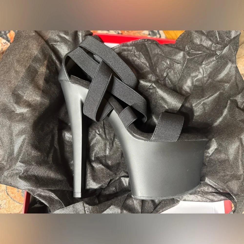 Pleaser Black Strappy Platform Heels - Picture 2 of 6
